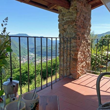 Вілла La Casa In Valli 35 Баньї-ді-Лукка Екстер'єр фото